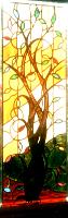  Vitral con motivo floral en vidrios opalescentes.-
cod:78