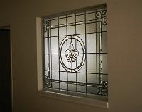  vitral flor de lis biselado.-
cod:104