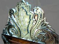  Espejos venecianos realizados en vidrio importado, plateados, tallados y biselados artesanalmente.
(Detalle) de alzada.
En este caso las medidas son:
60cm x 90cm en el rectangulo mas 30cm de alzada.-
cod:246