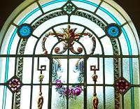  Nuevo vitraux ornamental disenado para una antigua casa restaurada recientemente. Realizado en 2008. Temperley - Buenos Aires.-
cod:03
