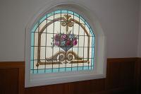  Flores en un nuevo vitral ornamental diseñado para una antigua casa restaurada recientemente ( vitral instalado). Realizado en 2008. Temperley - Buenos Aires.-
cod:04