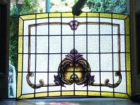  Vitral de ornatos restaurado y repintado por el taller.-
cod:18