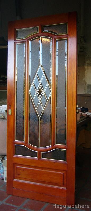 puerta--vitral-bronce-
