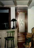  puerta con vitral de bronce interior.-
cod:158