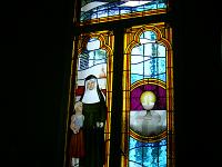  Vitral nuevo representando a la Madre Teresa de Jesus Gerhardinger, fundadora de la congregacion 