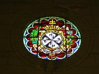  Roseton entrando al Templo - sin intervencion del taller -   los vitrales son originalmente realizados por el taller : Establecimientos de vitrales  artisticos L. y A. Armanino - Colegio Santa Ines - Turdera - Buenos Aires