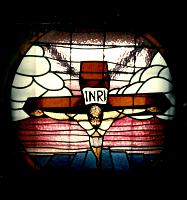  Cristo crucificado - Vitrales -  Residencia particular Adrogue  - Pcia. de Buenos Aires.-