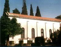  Vista exterior de los vitrales y del Templo - Siervas de Maria de Anglet - Llavallol - Buenos Aires.-